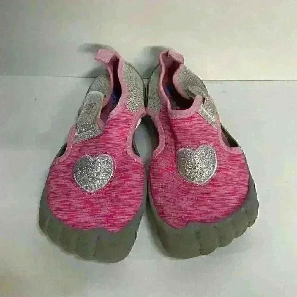 Newtz Kids Youth Size 13-1 Water Shoes Swim Pink Glitter Heart Hook Loop Girls‎